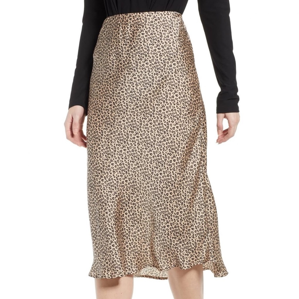 NWT! cheetah print midi skirt from Nordstrom!